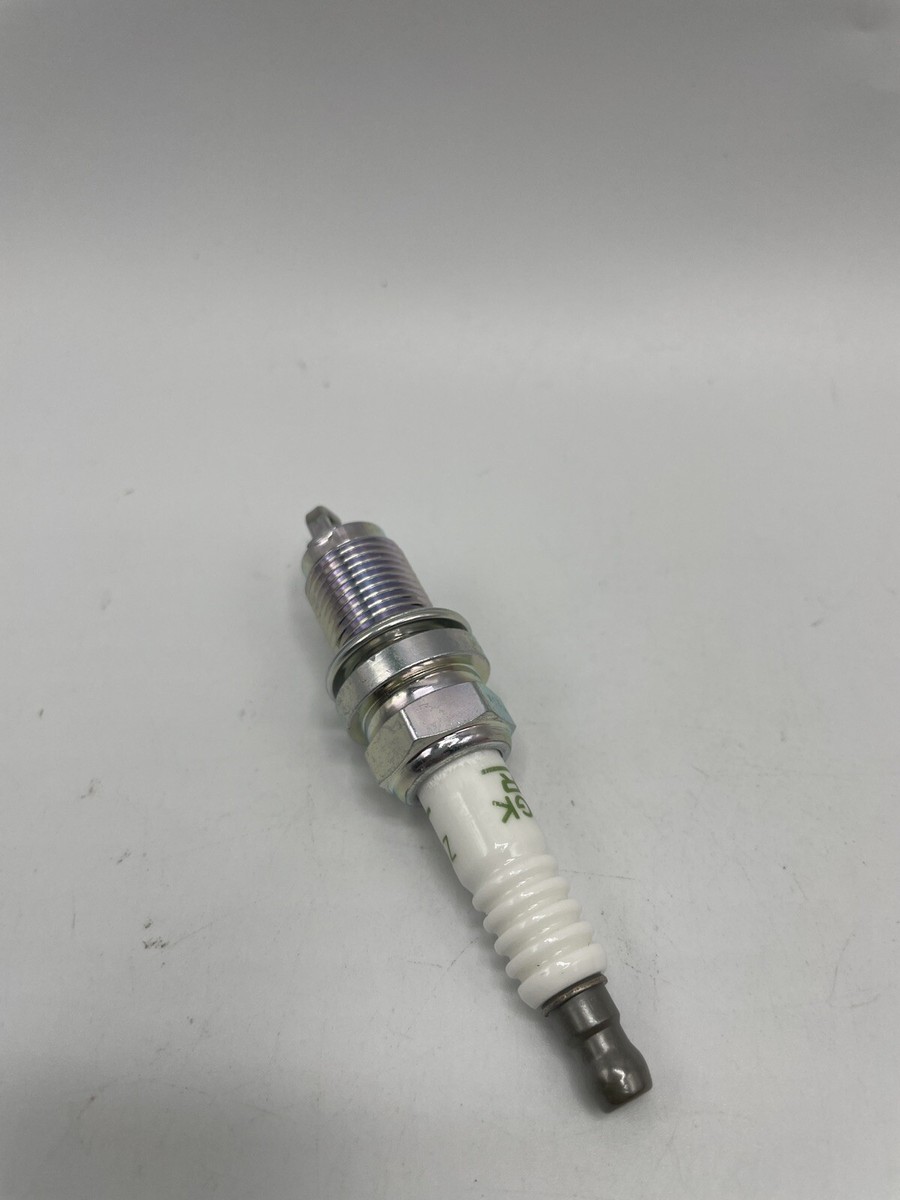 Honda F250 Spark Plug ZFR6K11E NGK 31916-ZX2-003 Outbaord Engine