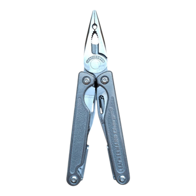 Leatherman レザーマン Charge Titanium ケース付き Leatherman