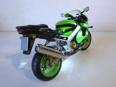 MiniChamps Kawasaki Ninja ZX9R 1/12 Motorcycle from Japan | eBay