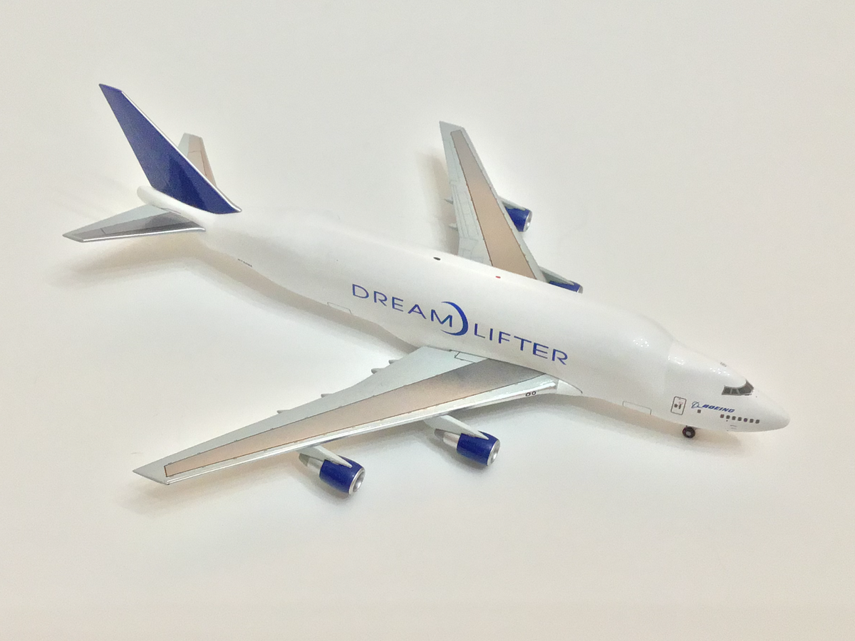 Hogan 1:400 Dreamlifter Boeing 747 | eBay