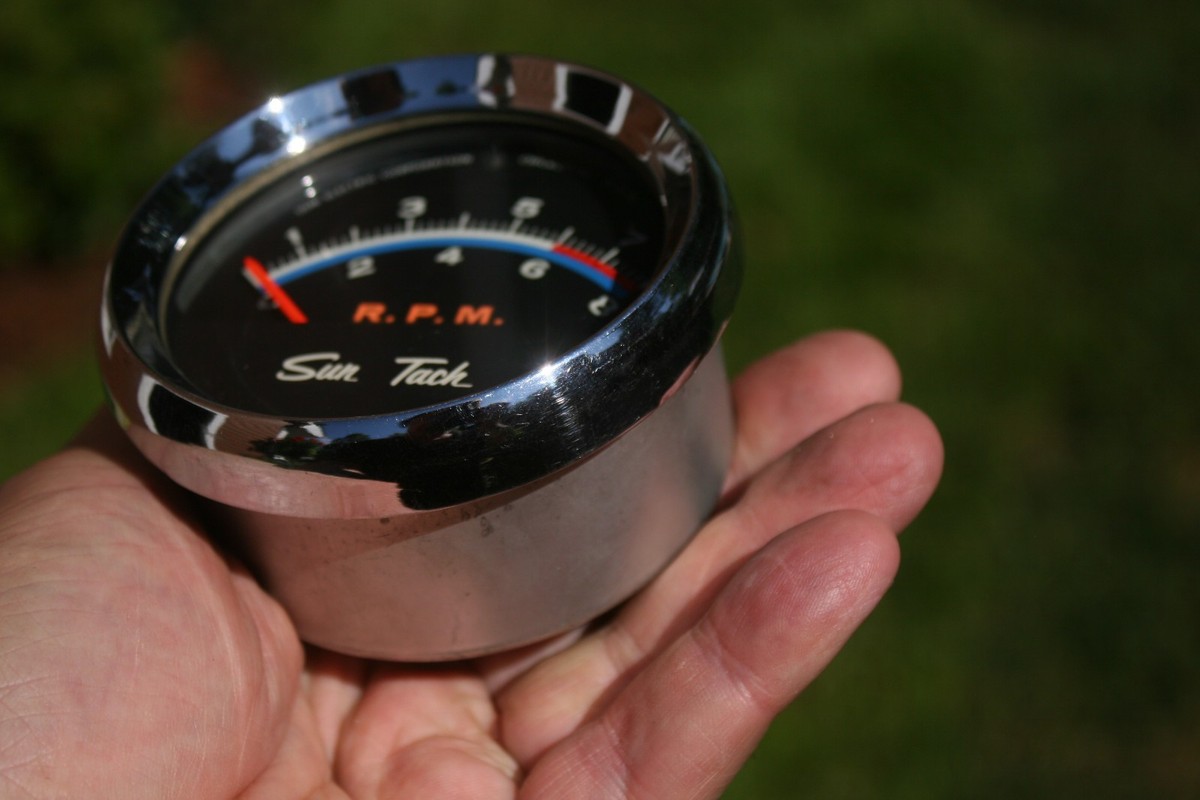Sun Tach Vintage 8K 8000 RPM 6 Cyl Cylinder Blueline Tachometer