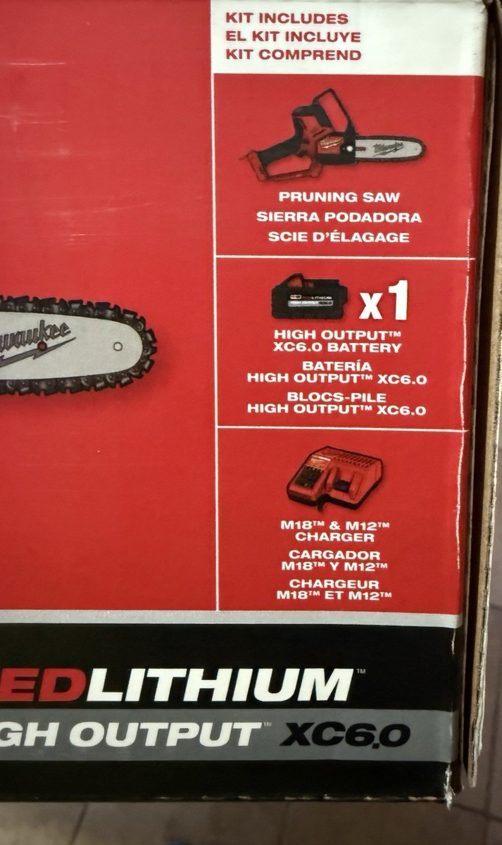 Milwaukee M18 FUEL HATCHET 8