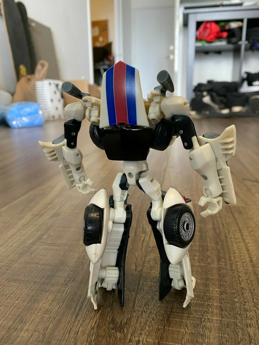 HASBRO Transformers Animated Autobot Jazz with all parts in great