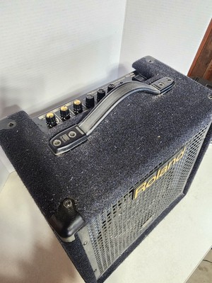 Roland KC-60 Three Channel Mixing Keyboard Amp 10 Inch Speaker 45