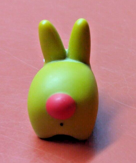 Kidrobot Kozik Labbit Green Smorking Smoking Rabbit 1.5