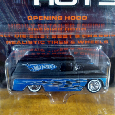 Hot Wheels Ultra Hots '55 Chevy Panel Blue Black Real Riders