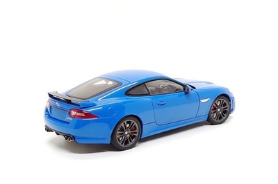AUTOart 1:18 Jaguar XKR-S in French Racing Blue | eBay
