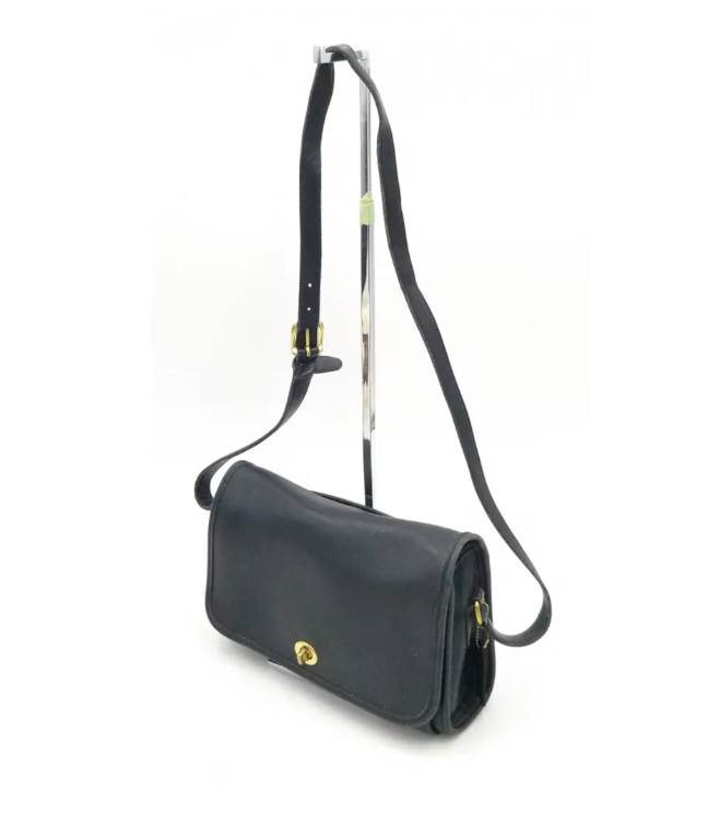 Coach Vintage Black Ridgefield Leather Crossbody w/ Turnlock 9812