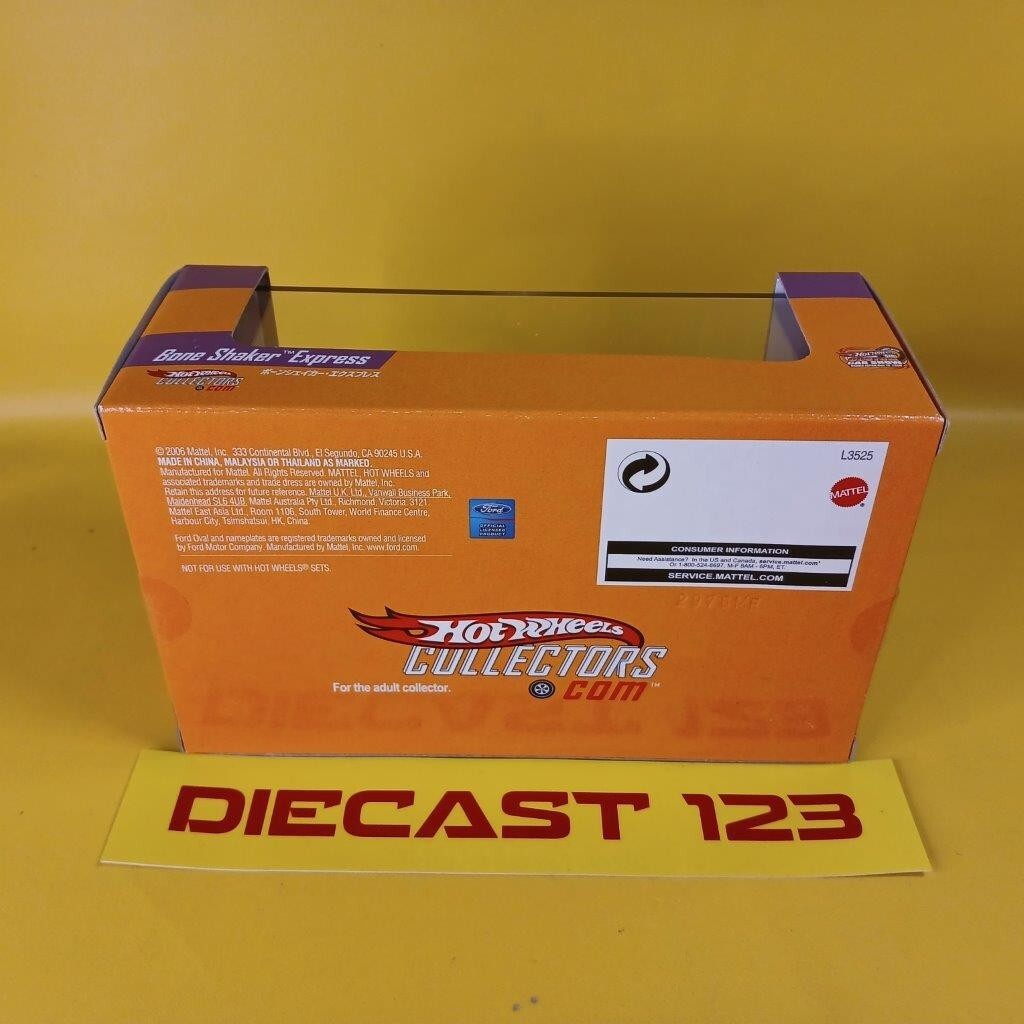 2006 JAPAN CONVENTION CUSTOM CAR SHOW Hot Wheels BONE SHAKER