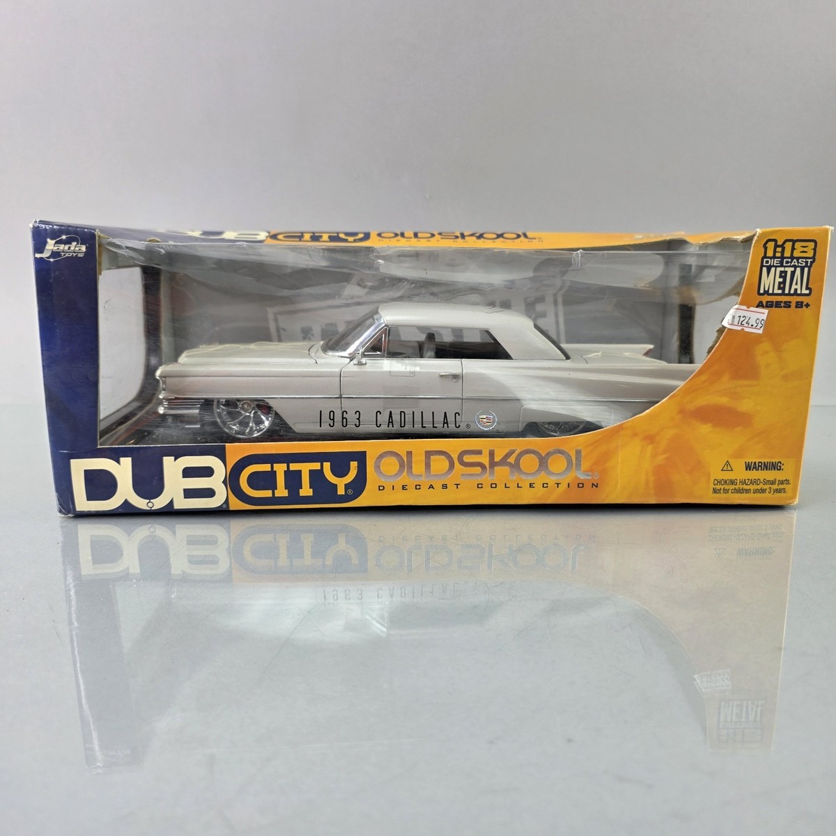 Jada Dub City Oldskool 1963 Cadillac Lowrider 1:18 Diecast Pearl