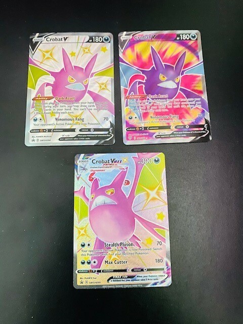 Pokemon cards Crobat V SWSH098, Crobat V 182/189, Crobat VMAX