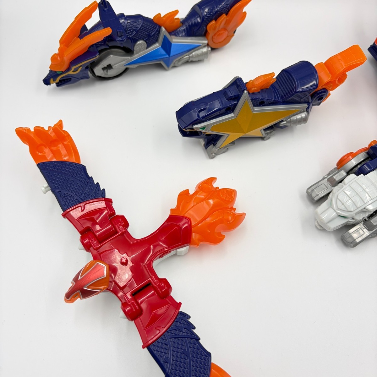 Power Rangers Ninja Steel Ninninger DX Gekiatsu Daioh Megazord