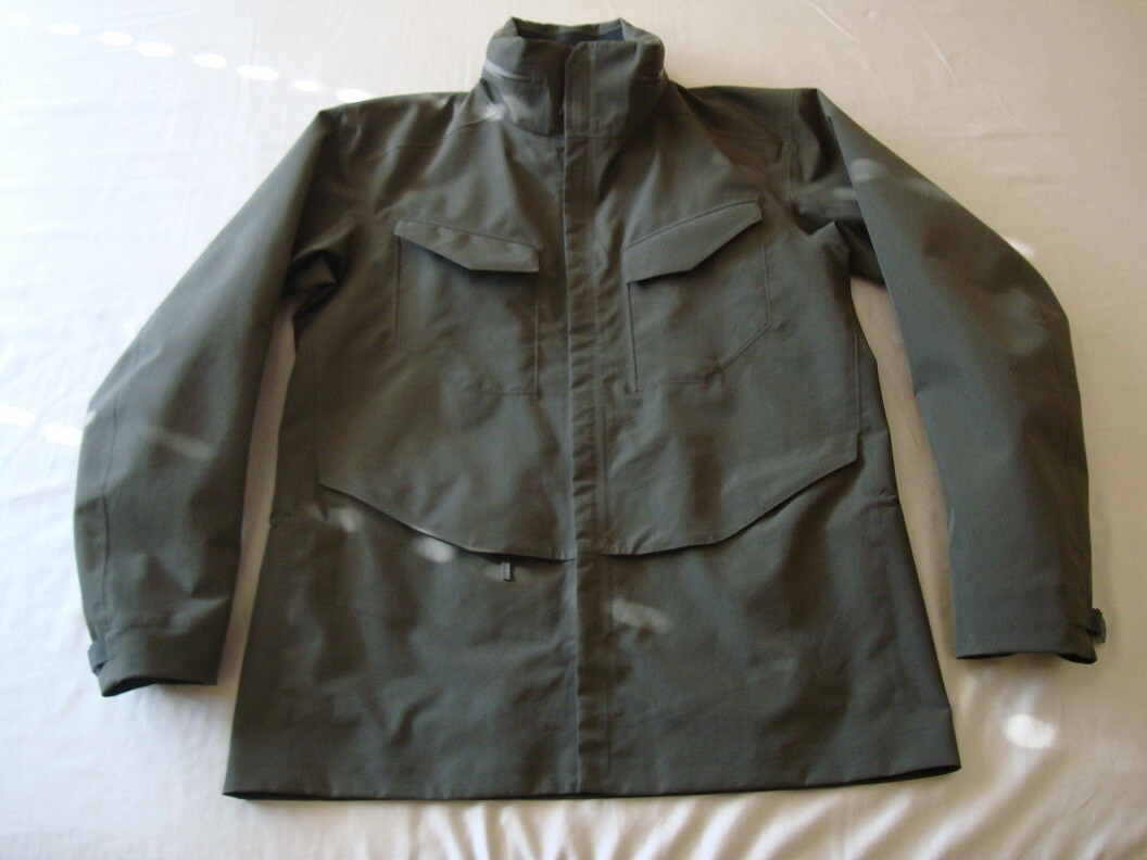 Arc'teryx Veilance Field SV Jacket Ordesa Green Small Gore-Tex Pro