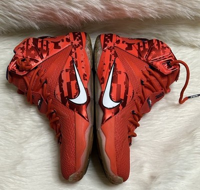 Nike Lebron 12 Independence Day Sneakers Men's Size 10 Red 684593