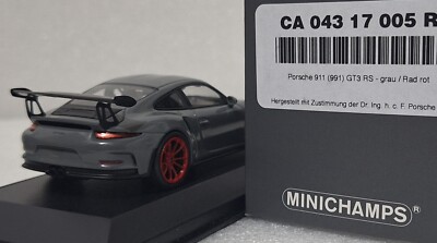 Porsche 911 (991) GT3 RS 2015 Grey/ Red 1:43 Minichamps