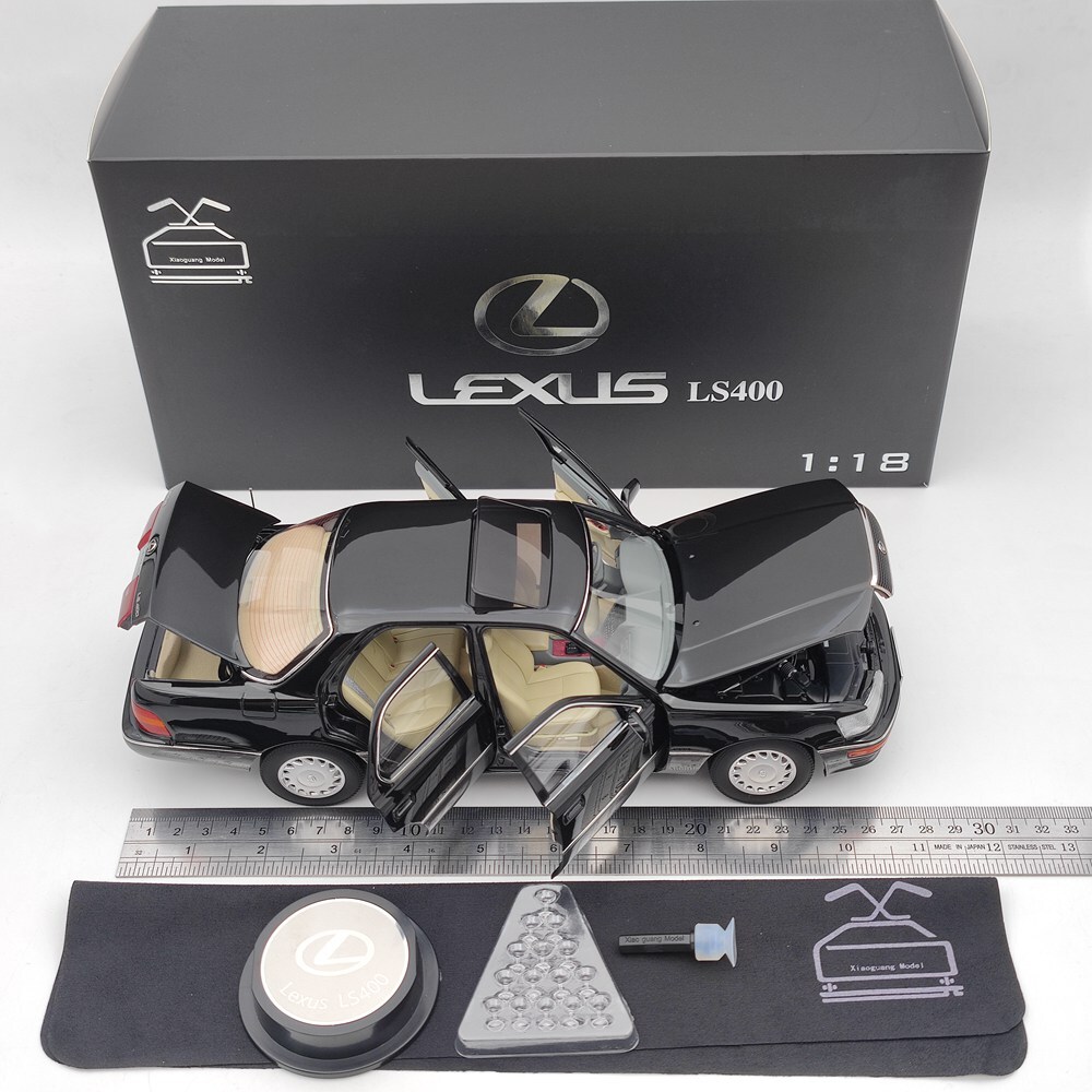 1/18 Lexus LS400 First Generation Black Diecast model Collection