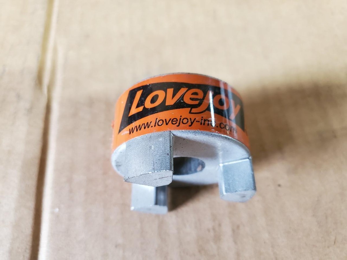 NOS OEM SnowEx Auger Jaw Coupler Hub D6842 Salt Spreader Salter