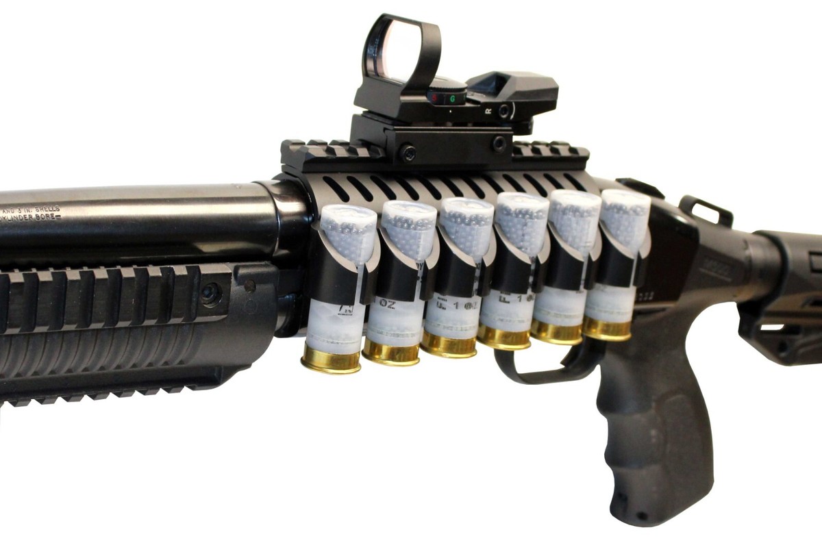 Mossberg 590A1 Picatinny Rail Shell Carrier & Reflex Sight Combo