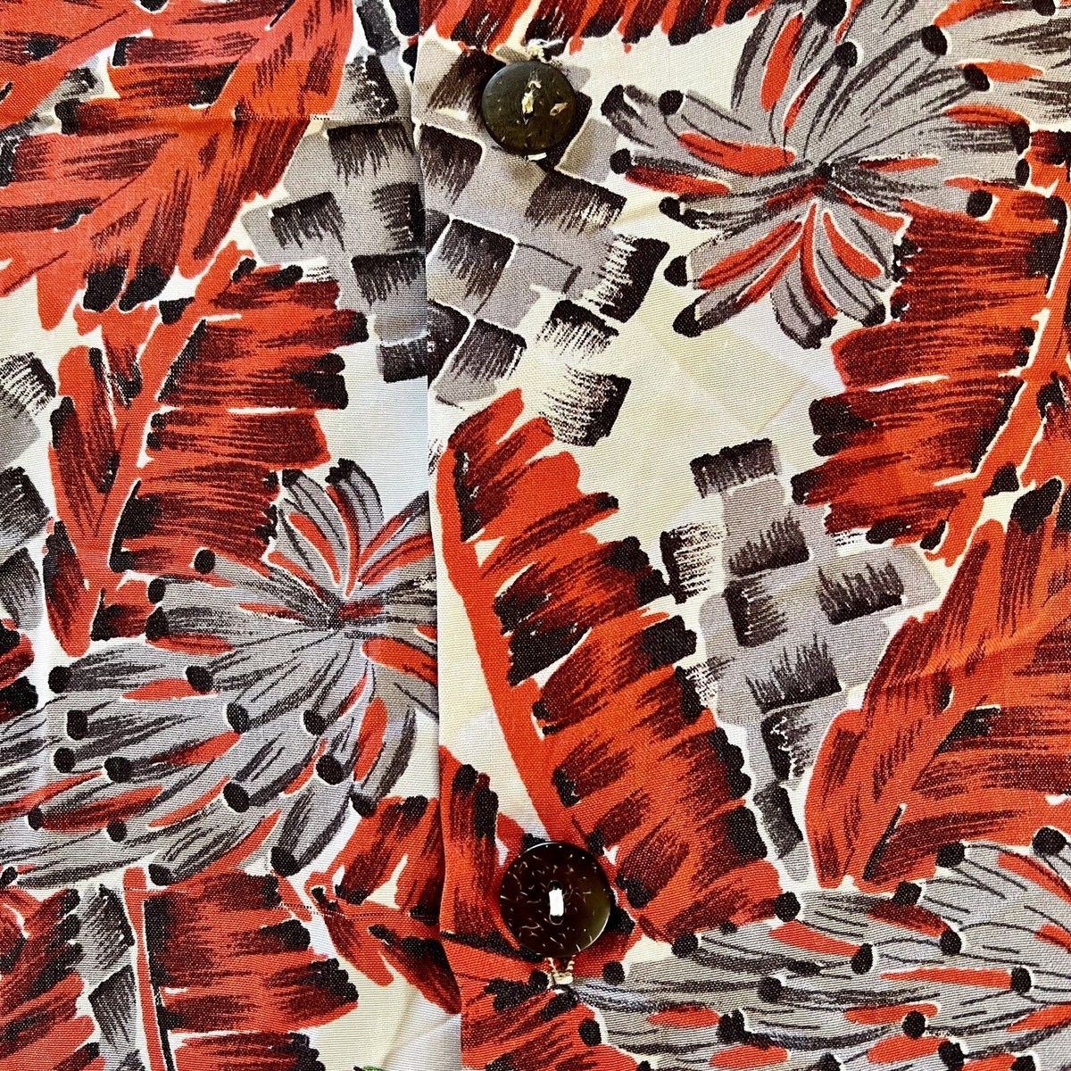 1940s Vintage Waikiki Sports Cold Rayon Banana Print Hawaiian