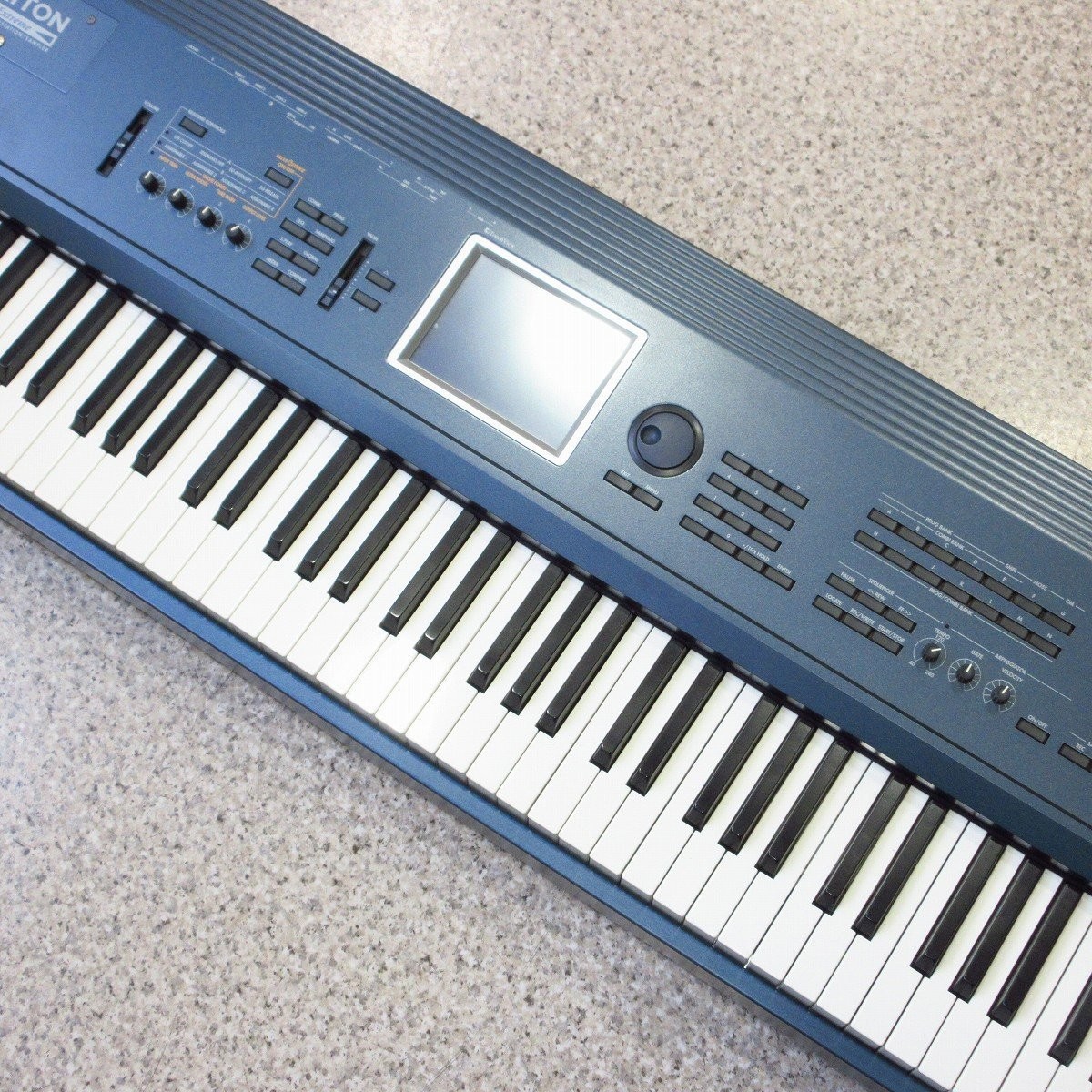 KORG TRITON Extreme 88-Key Workstation Synthesizer ver.1.02 | eBay