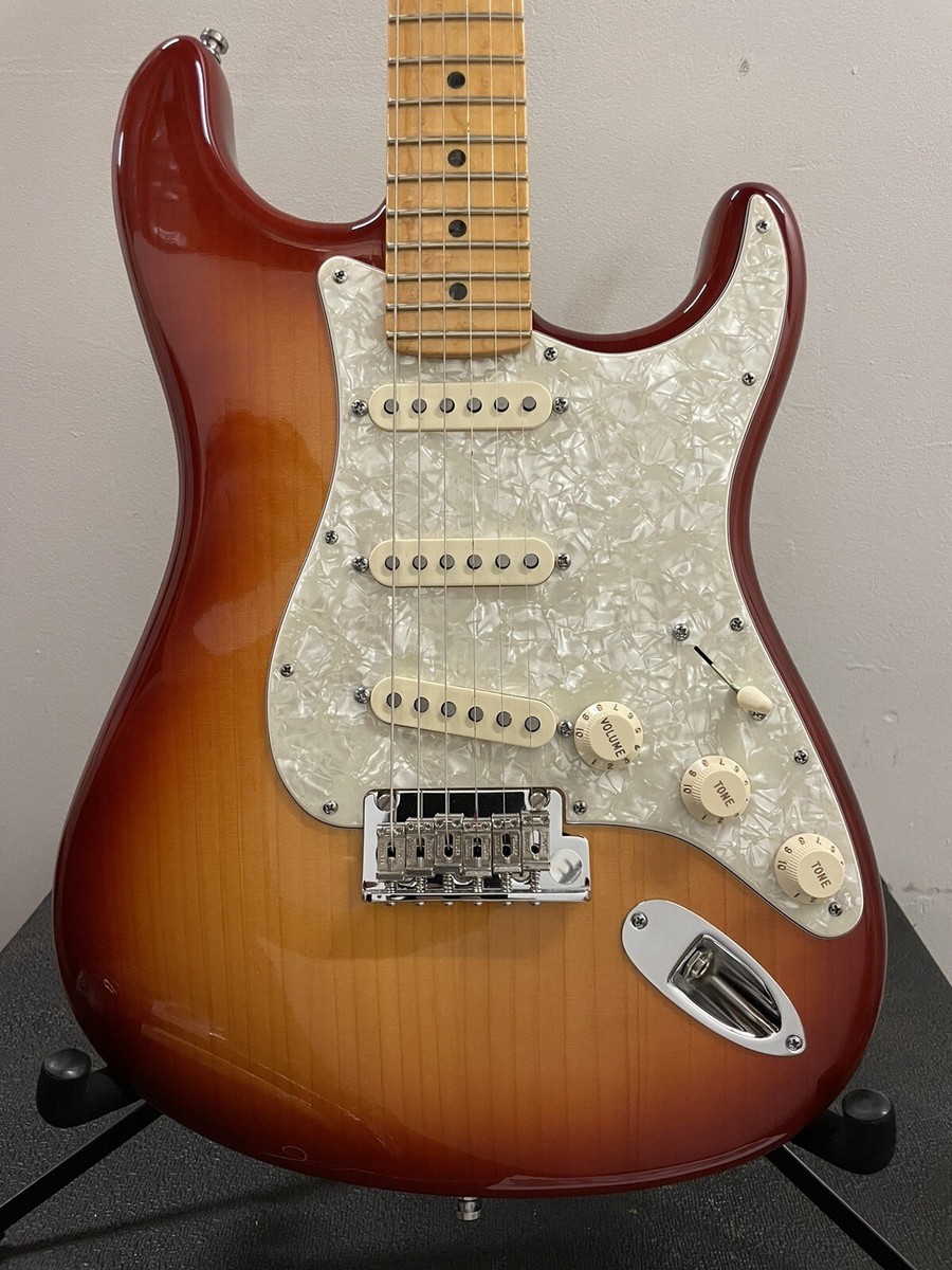 2015 Fender USA Select Limited Edition Port Orford Cedar