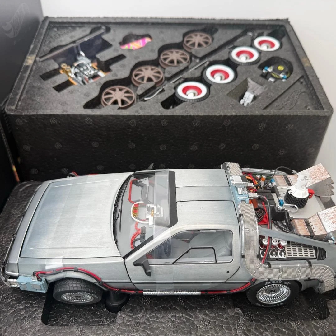 Hot Wheels DeLorean 1:18 Scale Diecast Cars, Trucks & Vans for