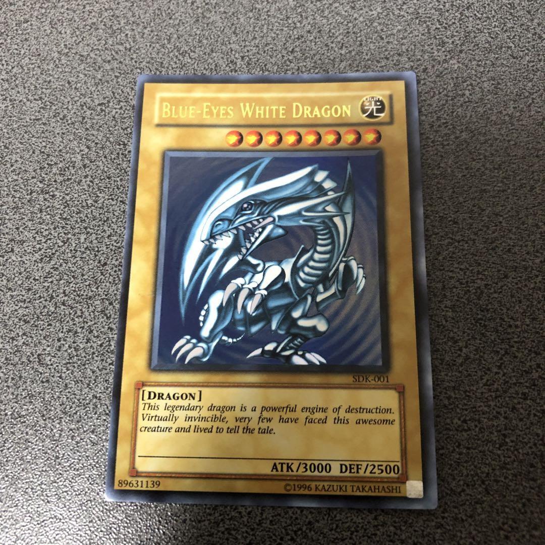 Yu-Gi-Oh Blue Eyes White Dragon SDK-001 Ultra 1st Edition Asian