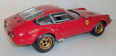 京商1/18Ferrari 365 GTB/4 赤 ミニカー 京商1/18Ferrari 365 GTB/4 赤