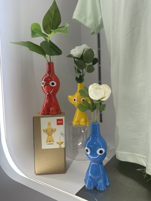Nintendo San Francisco PIKMIN Vase flower Red Blue Yellow Nintendo