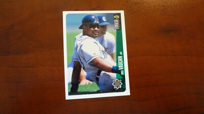 1996 UPPER DECK COLLECTOR'S CHOICE # 590 GREG VAUGHN BASEBALL CARD