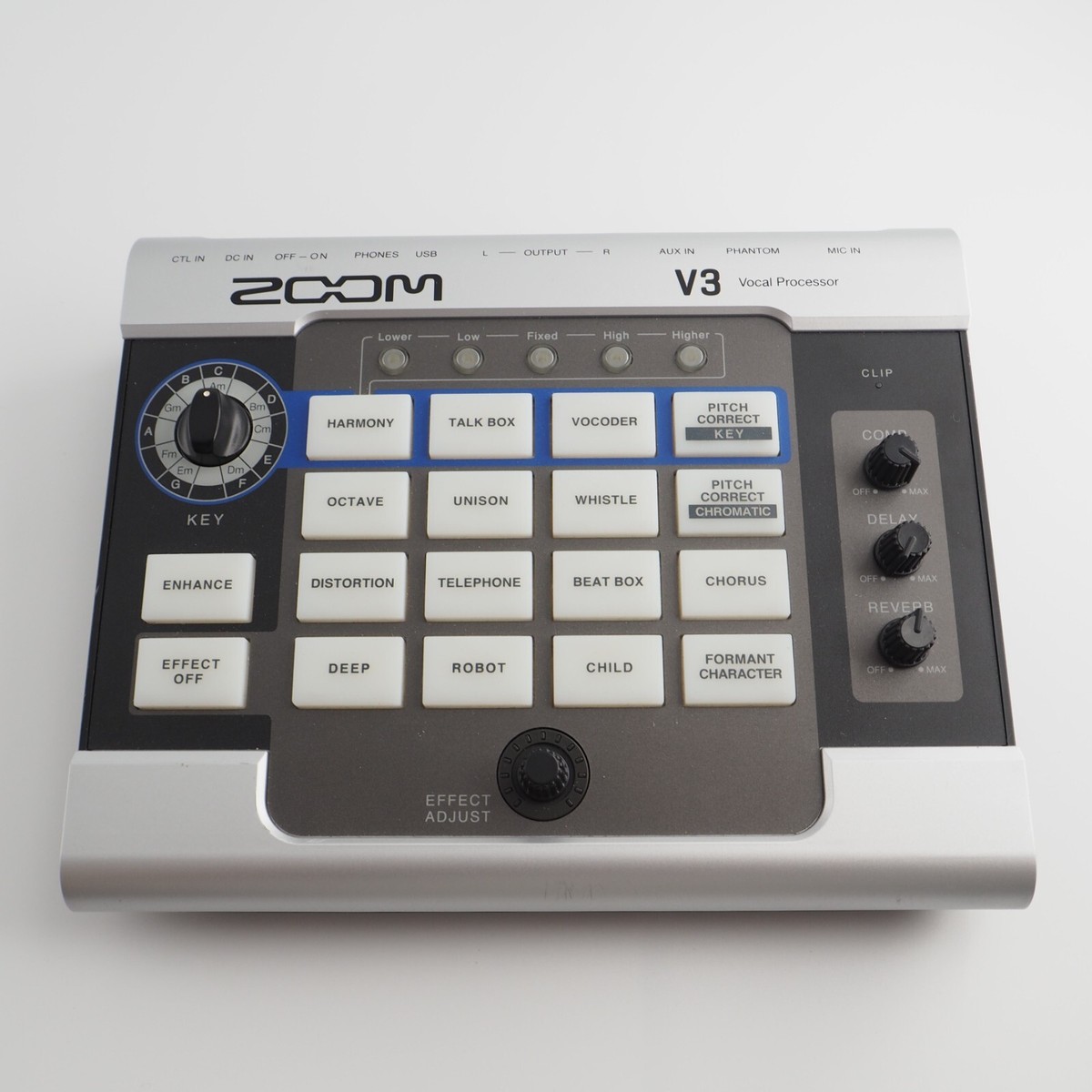 ZOOM V3 Vocal Processor Voice Changer Voice Effects Multi-Effect