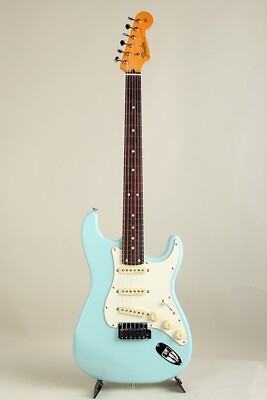 Fender Rei Stratocaster R246 Rei blu Electric guitar Brand new | eBay