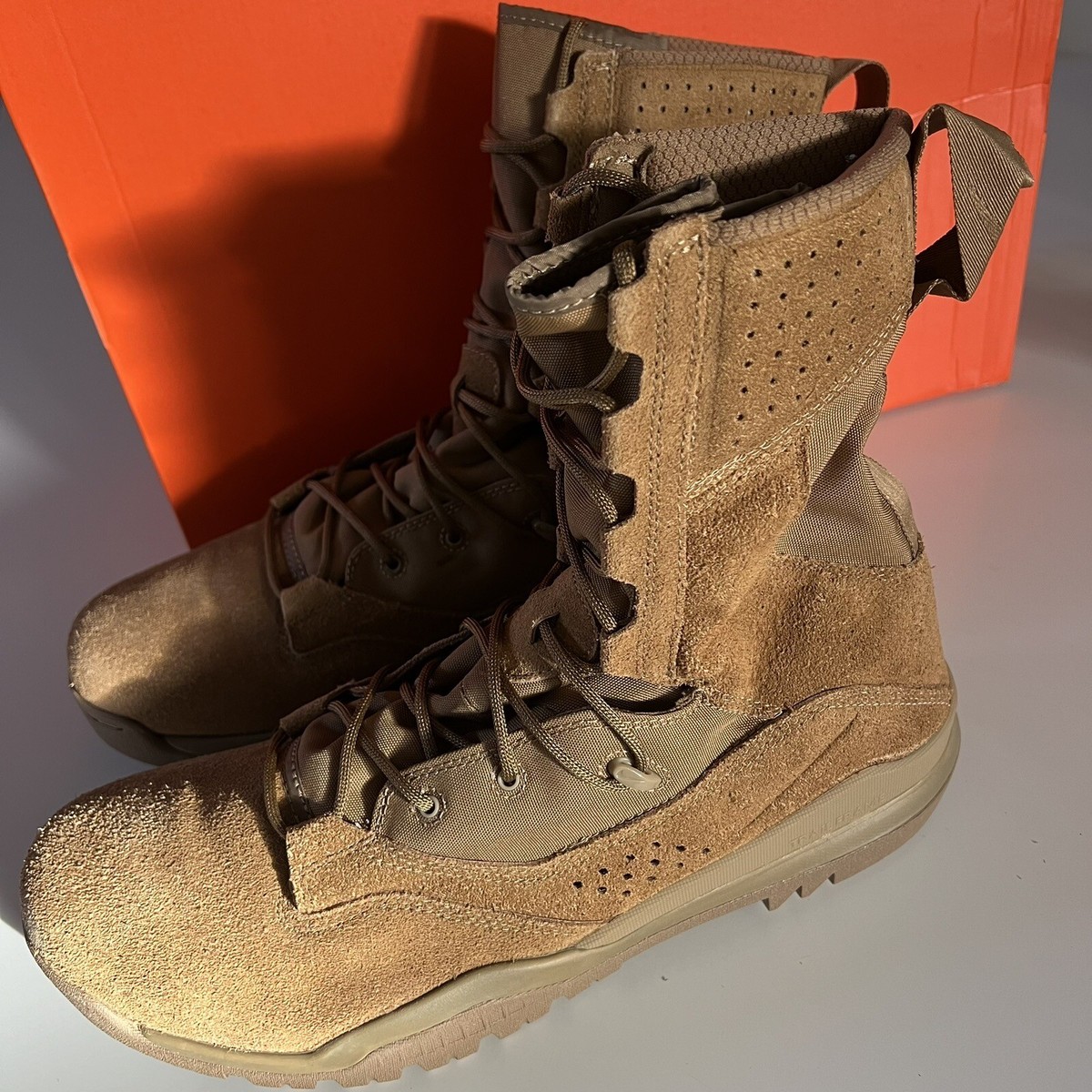 Nike SFB Field 2 8