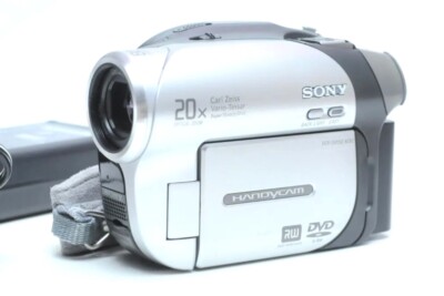 Sony Handycam DCR-DVD92 Mini DVD Standard Definition Video Camera