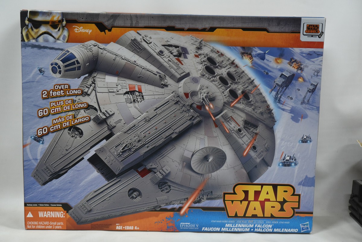 Hasbro Star Wars Hero Series Millennium Falcon (C-2604A) - Large