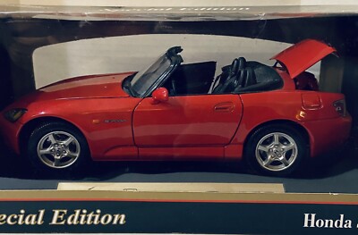 Maisto 1:18 Honda S2000 Scale Diecast Red Convertible Car 31879