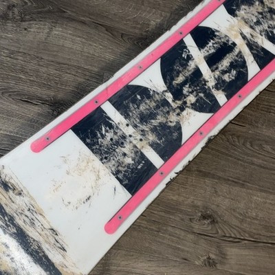 BURTON DOMINANT DOM SNOWBOARD SIZE 154 CM AMAZING LOOK!! | eBay