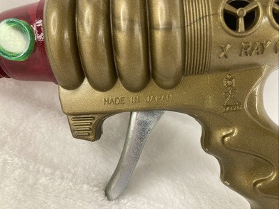 SPACE PILOT XRAY GUN, TAIYO, G-61 FRICTION POWERED JAPAN - IN BOX