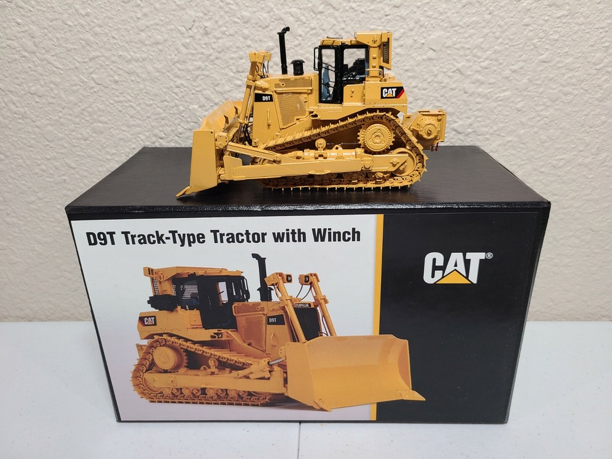 Caterpillar Cat D9T Dozer with Winch - CCM Brass 1:48 Scale Model