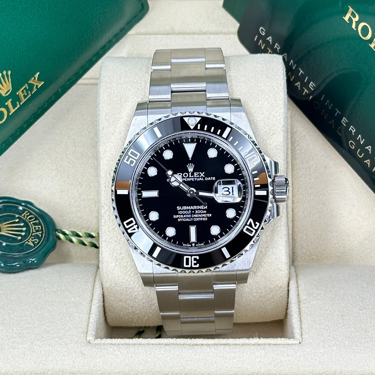 Fresh 2025 Rolex Submariner Date 41mm Black, Unworn Full Set Full