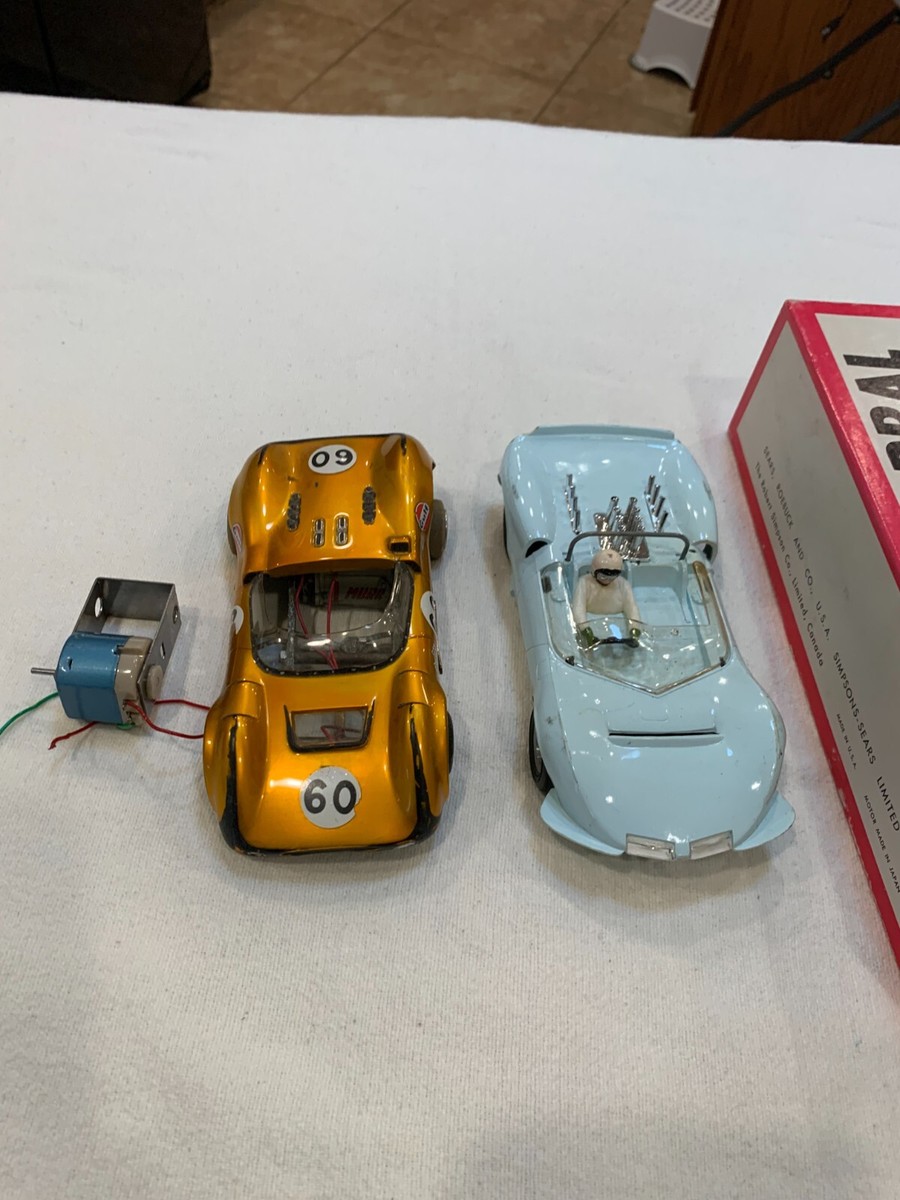 VINTAGE SEARS MARX 1/24 CHAPARRAL SLOT CAR Original BOX & REVELL