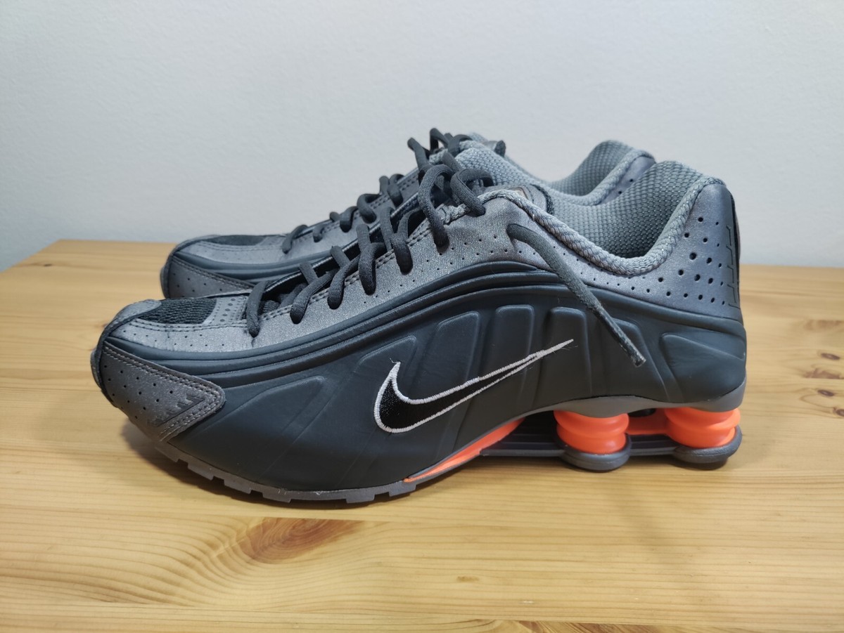 Nike Shox R4 Anthracite Total Orange 2020 Running Shoes 104265-054
