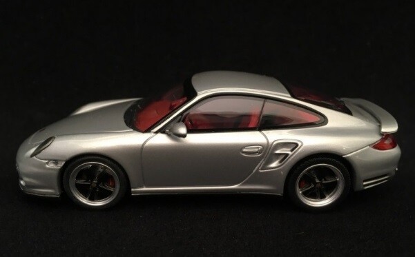 1/43 Porsche 911 997-2 Turbo 2010 Silver Diecast Model by