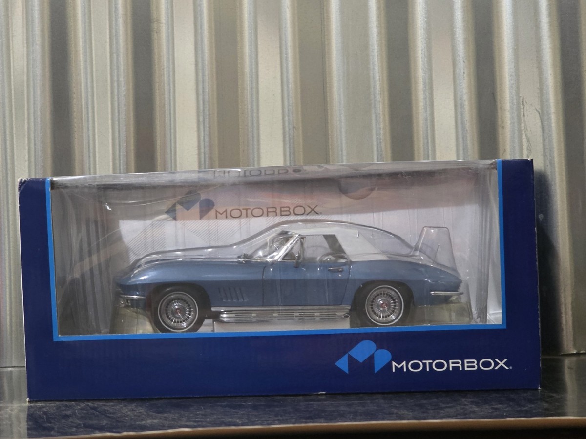 Exoto Motorbox 1967 Chevrolet Corvette Stingray L79 327 Blue 1:18