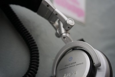 SONY MDR-Z700 DJ Dynamic Stereo Headphones Made in JAPAN mini plug