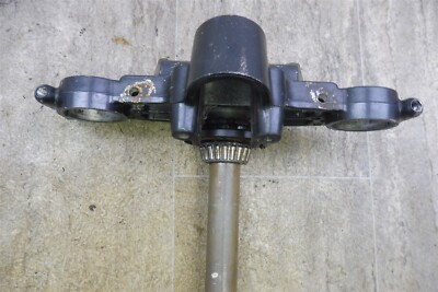 1999 Kawasaki ZX600 Ninja K153-1) triple tree steering stem clamp