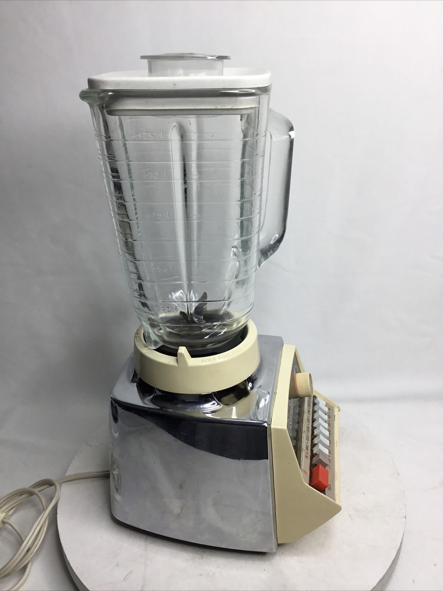 OSTERIZER GALAXIE Dual Range 14 model 848-3 1L CHROME BLENDER