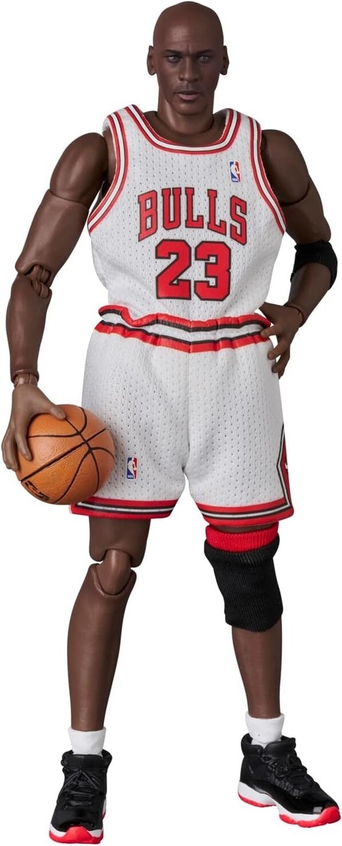 Michael Jordan Chicago Bulls HOME MAFEX No.255 Action Figure 170mm