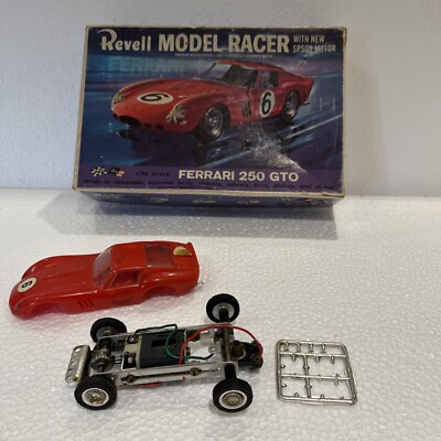 Vintage 1964 Revell Ferrari 250 GTO 1/32 Slot Car Model Racer