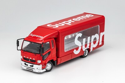 GCD 1:64 2017 Mitsubishi Fuso Fighter Supreme Hauler Truck